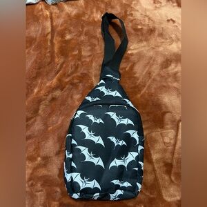 Bat Sling Bag 🦇NWOT🦇